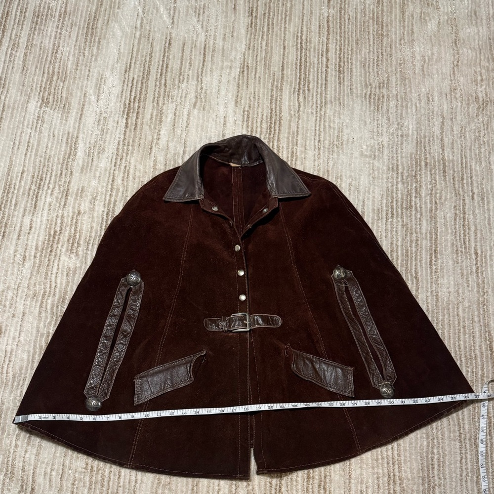 ✨ Vintage Suede MOD Era Cape Poncho – 1960s/1970s ✨ - Picture 8 of 12